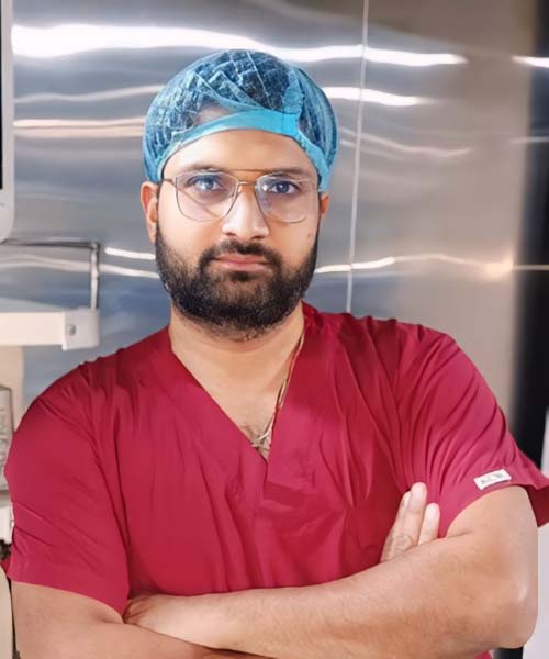 Dr Ramneik Manglik (Surgery Department) in Quadra Hospital